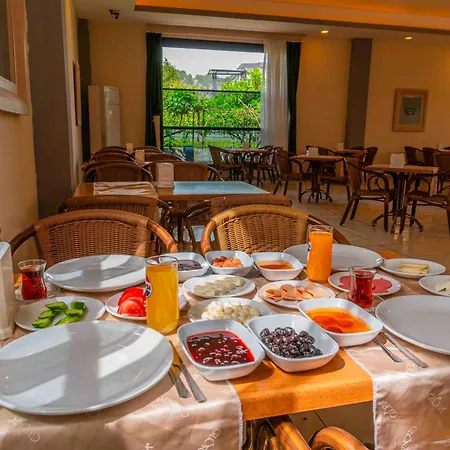 Hotel Belpoint 3*