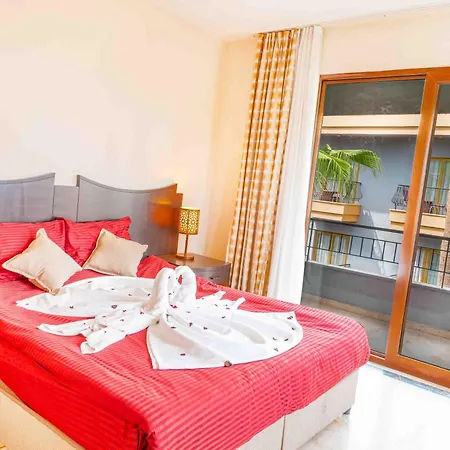 Belpoint Hotel 3*